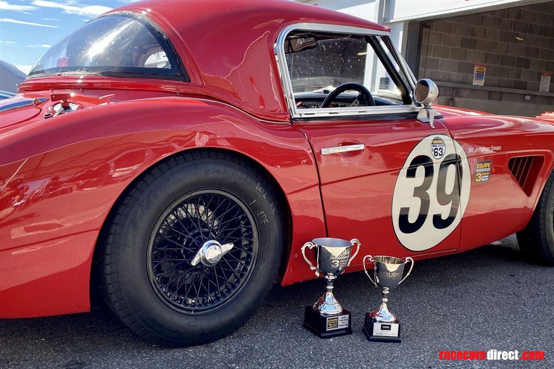 austin-healey-3000-well-known-highly-competit