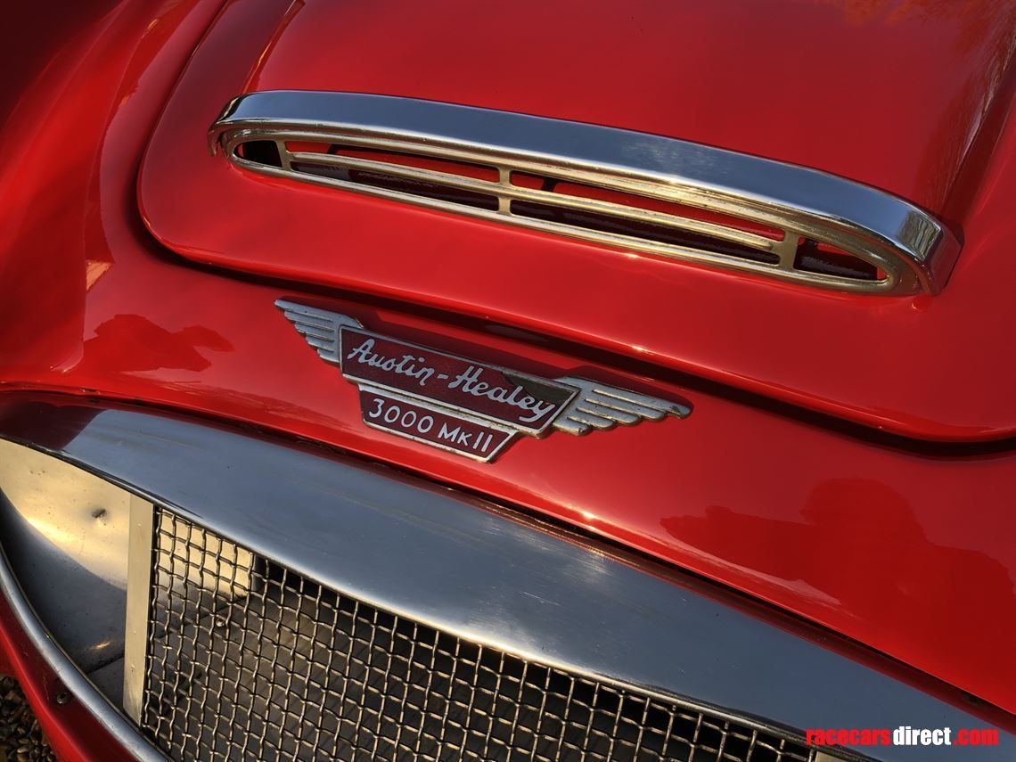 austin-healey-3000-well-known-highly-competit