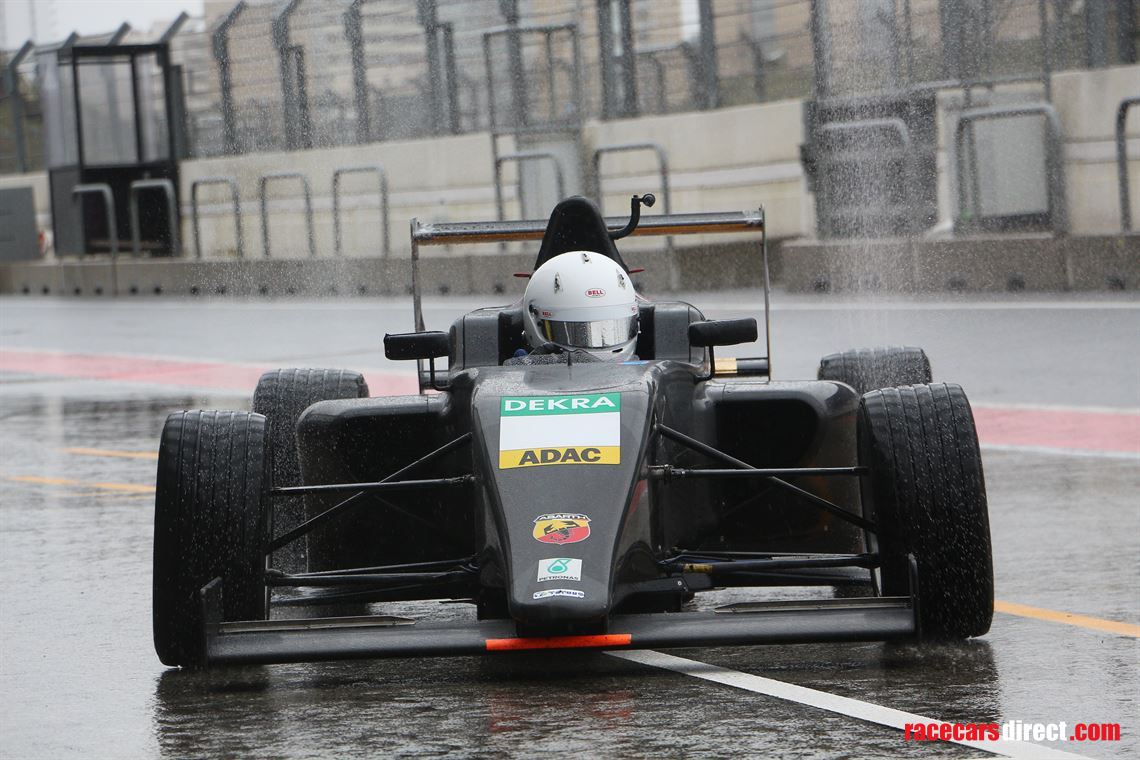 formula-4-tatuus-t-014---excellent-condition