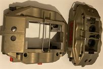 2-brake-calipers-used-f40lm-355-challenge