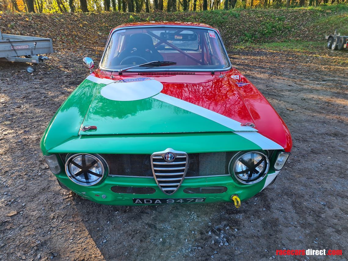 alfa-romeo-giulia-sprint-gt-20