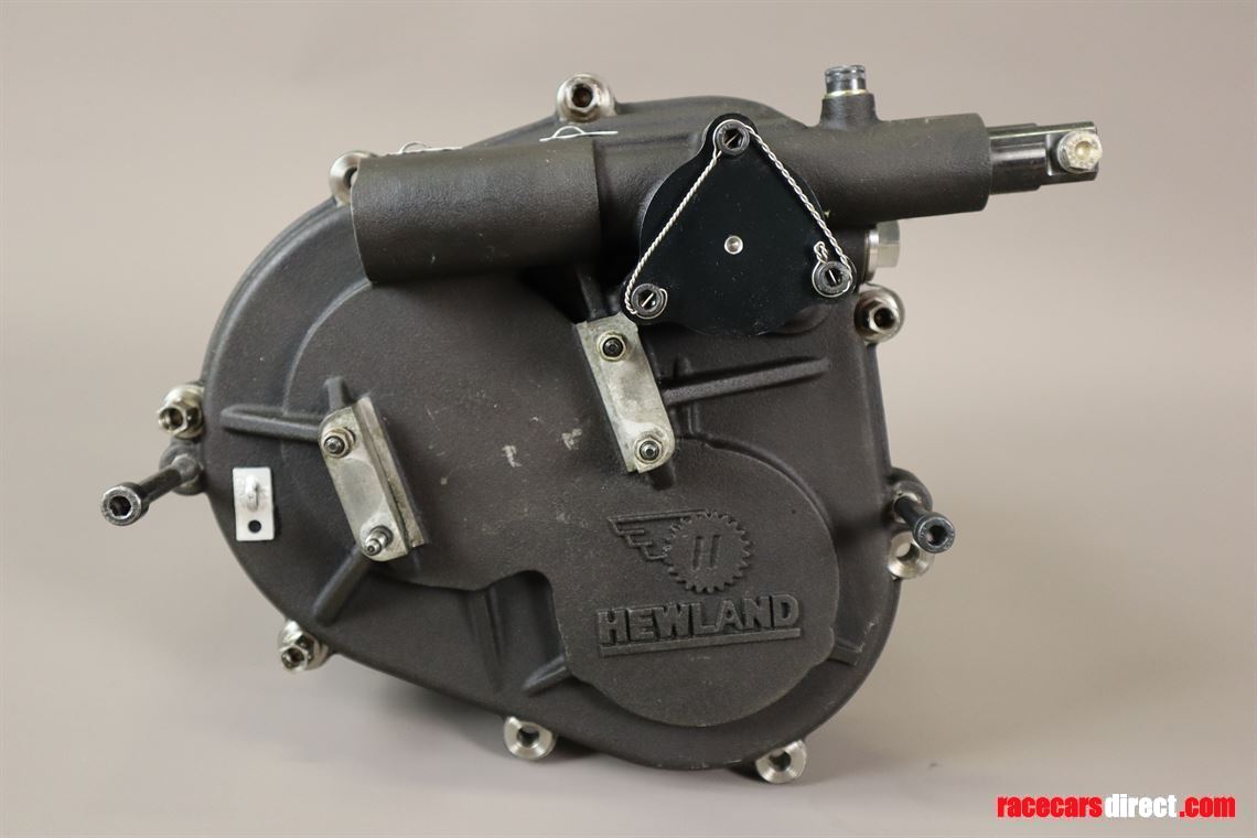 hewland-group-c-racing-transmission-unit