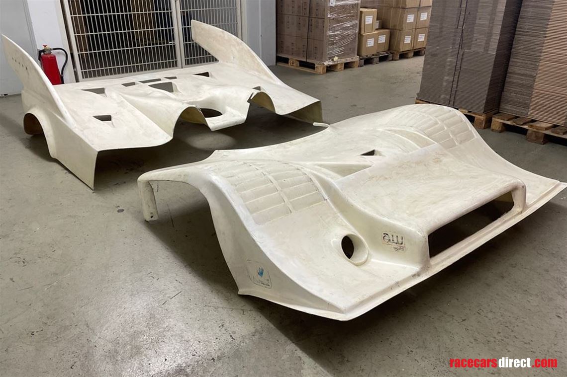 porsche-91710-front-and-rear-bonnet