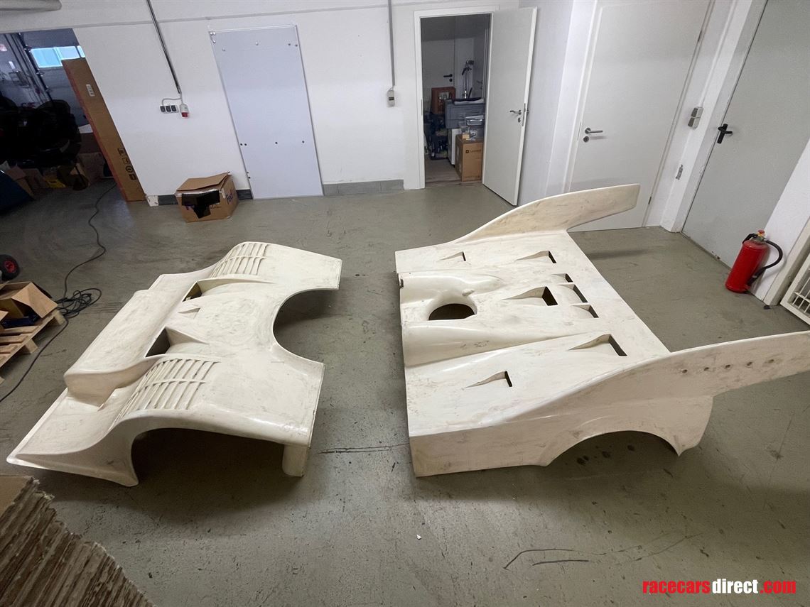 porsche-91710-front-and-rear-bonnet