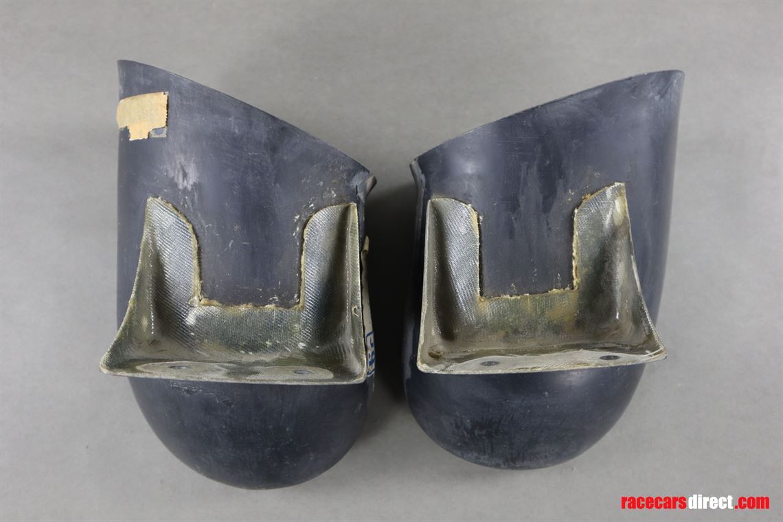 ferrari-f40-air-ducts-front-brakes