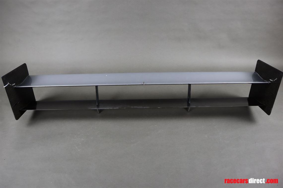 audi-a4-dtm-r12-rear-wing