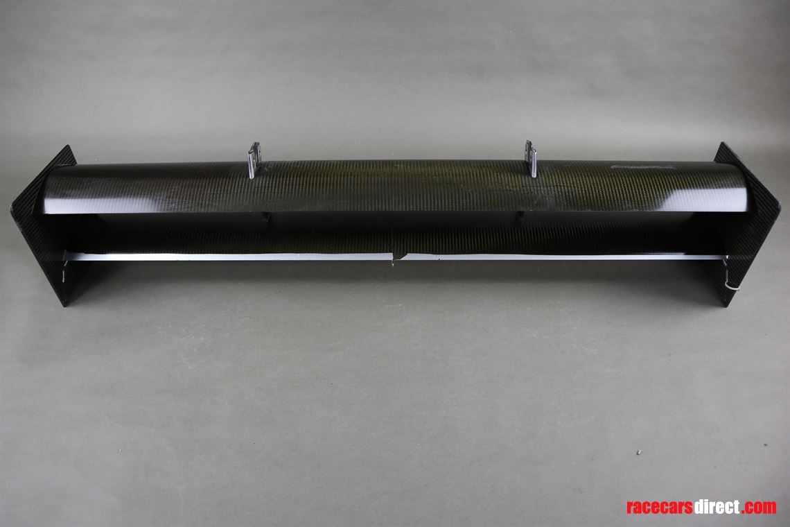 audi-a4-dtm-r12-rear-wing