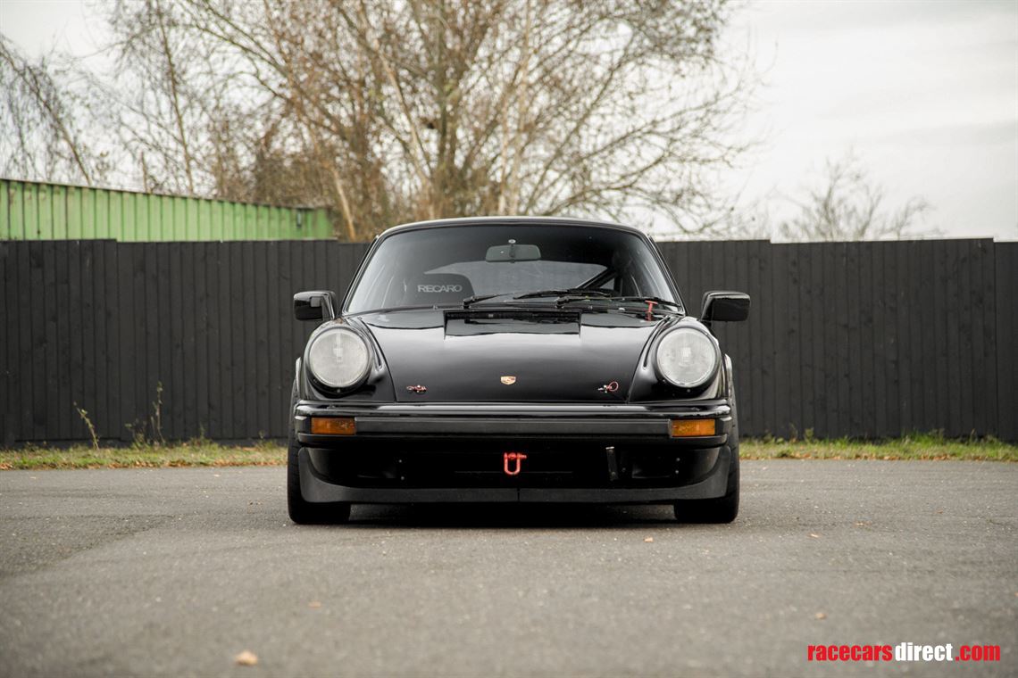road-legal-porsche-911-sc-race-car