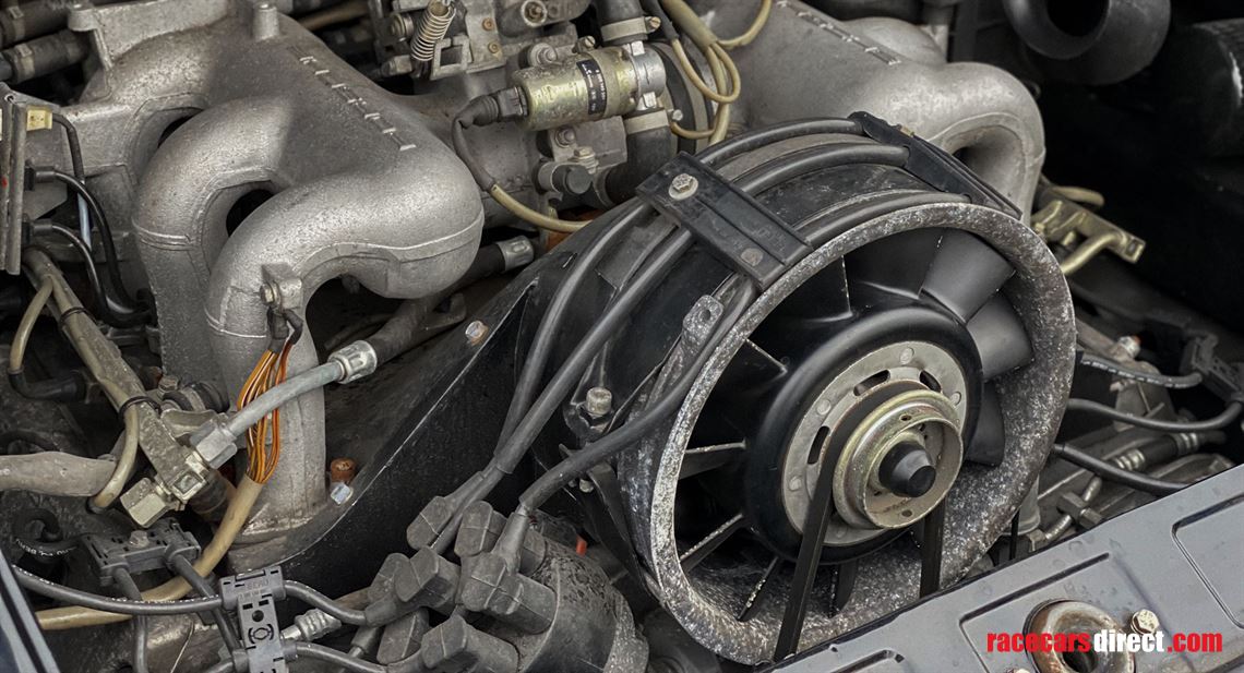 road-legal-porsche-911-sc-race-car