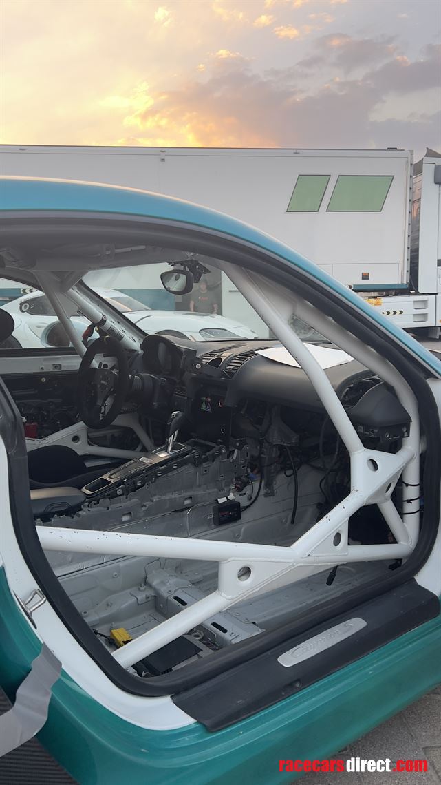 porsche-cayman-s-34-trackrace-car