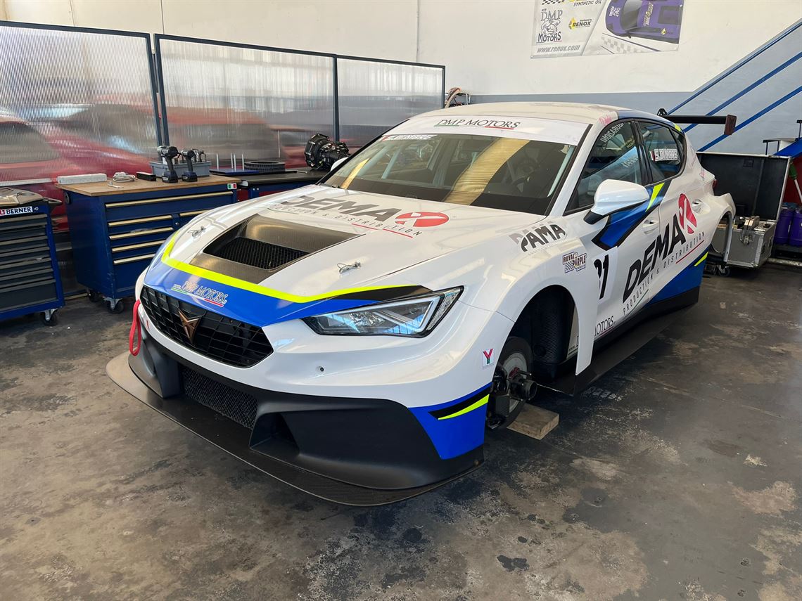 cupra-leon-competicion-tcr-ex-works-sold