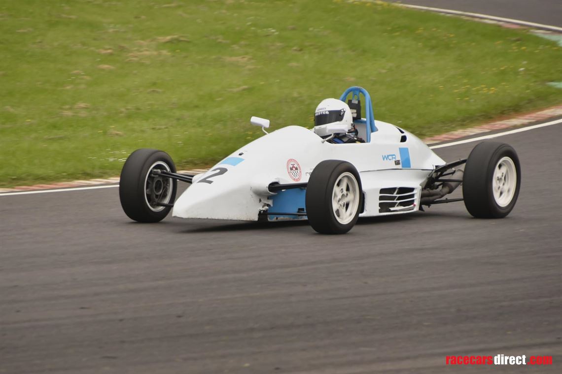van-diemen-formula-vauxhall-junior