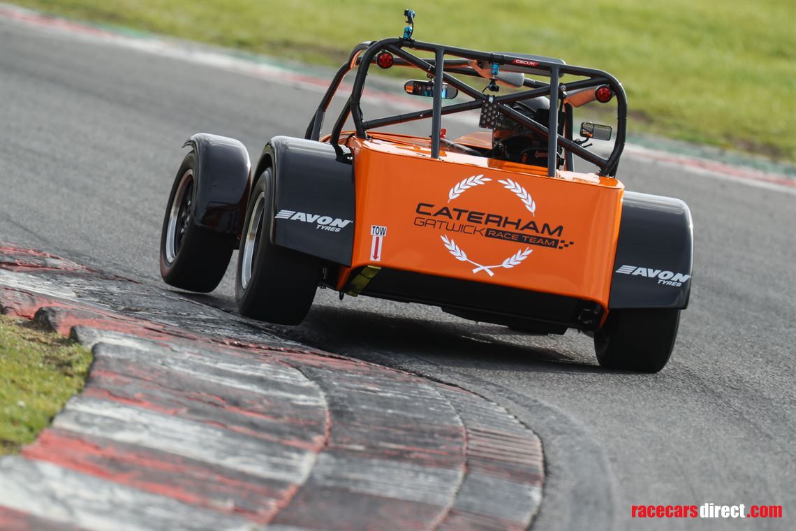 2022-caterham-seven-uk-420r