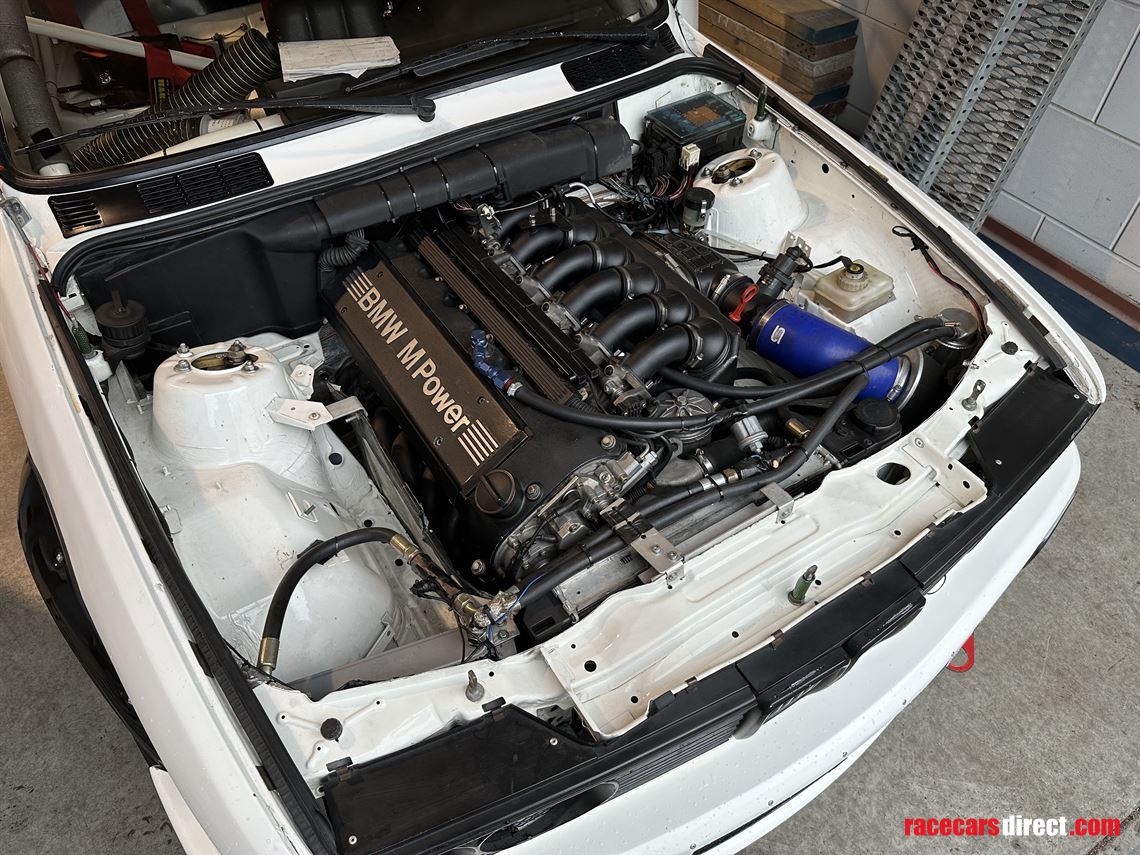 unique-bmw-e30-s50b30-m3