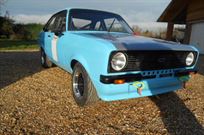 ford-escort-rs2000-racetrack-day-car