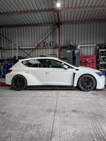 seat-tcr-2016-race-car-dsgabs