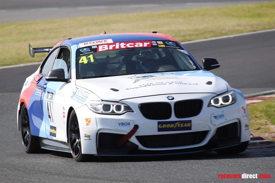 bmw-m235i-cup-car