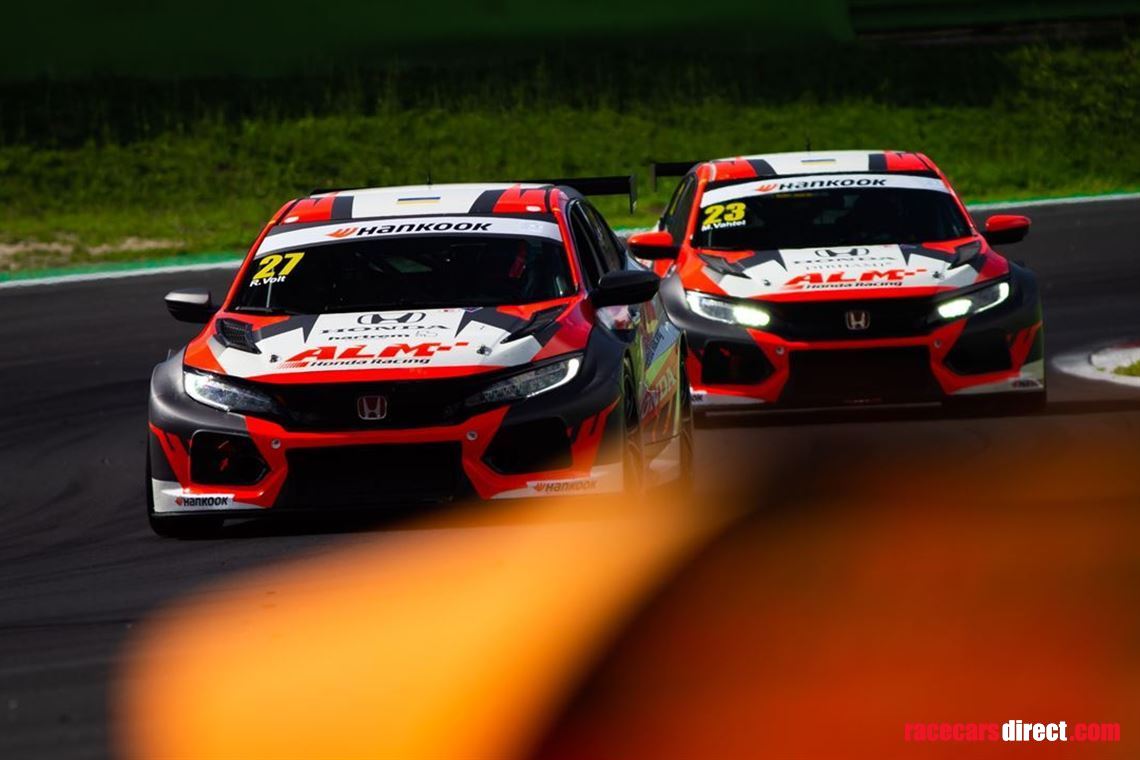 two-honda-civic-fk7-type-r-tcr-for-sale