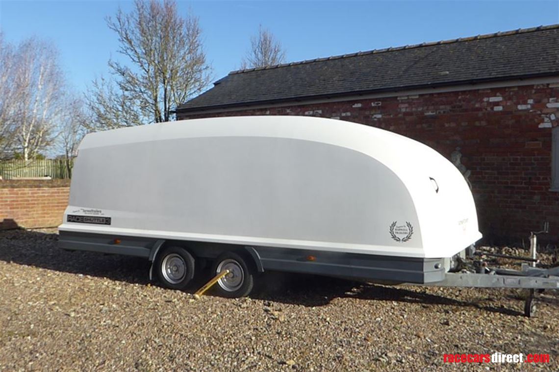 brian-james-race-shuttle-3