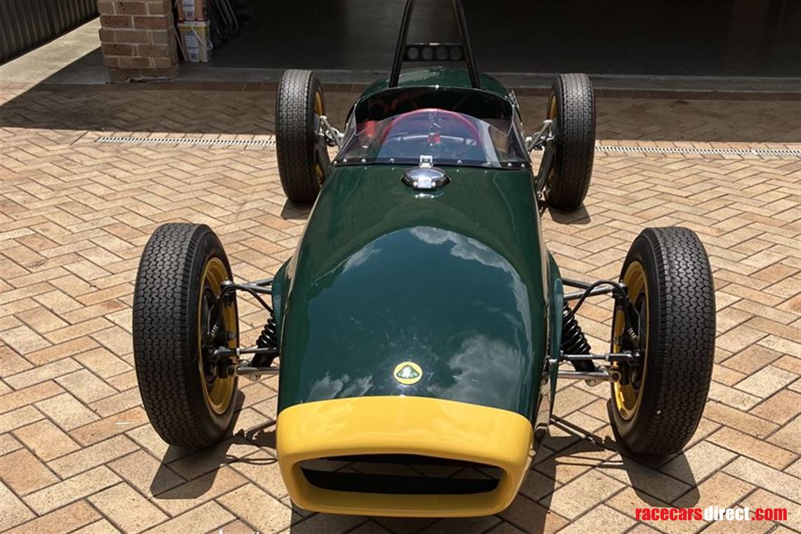 1960-lotus-18-formula-junior