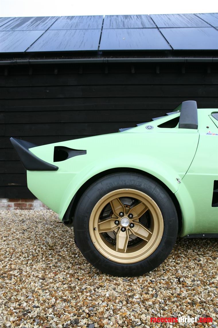 lancia-stratos-replica