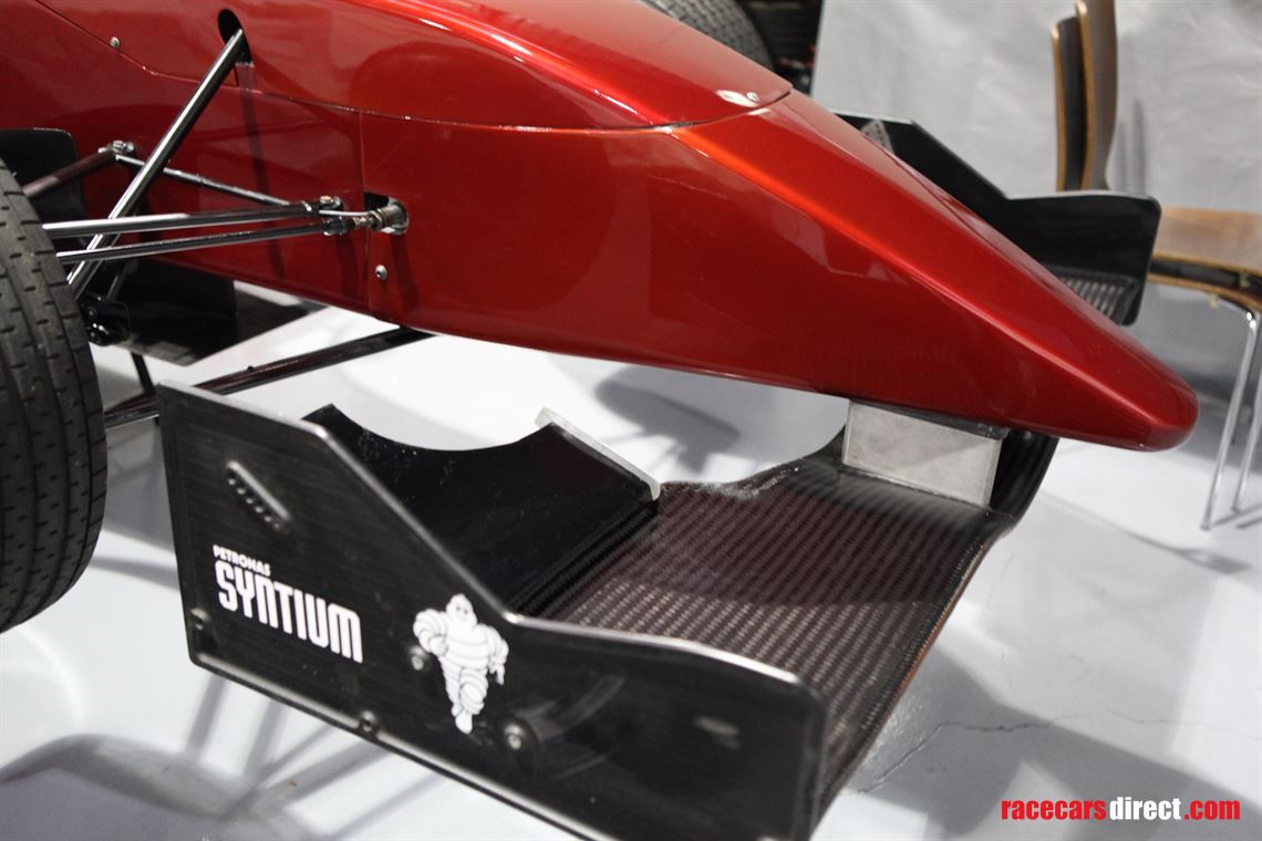 tattus-formula-renault-2000