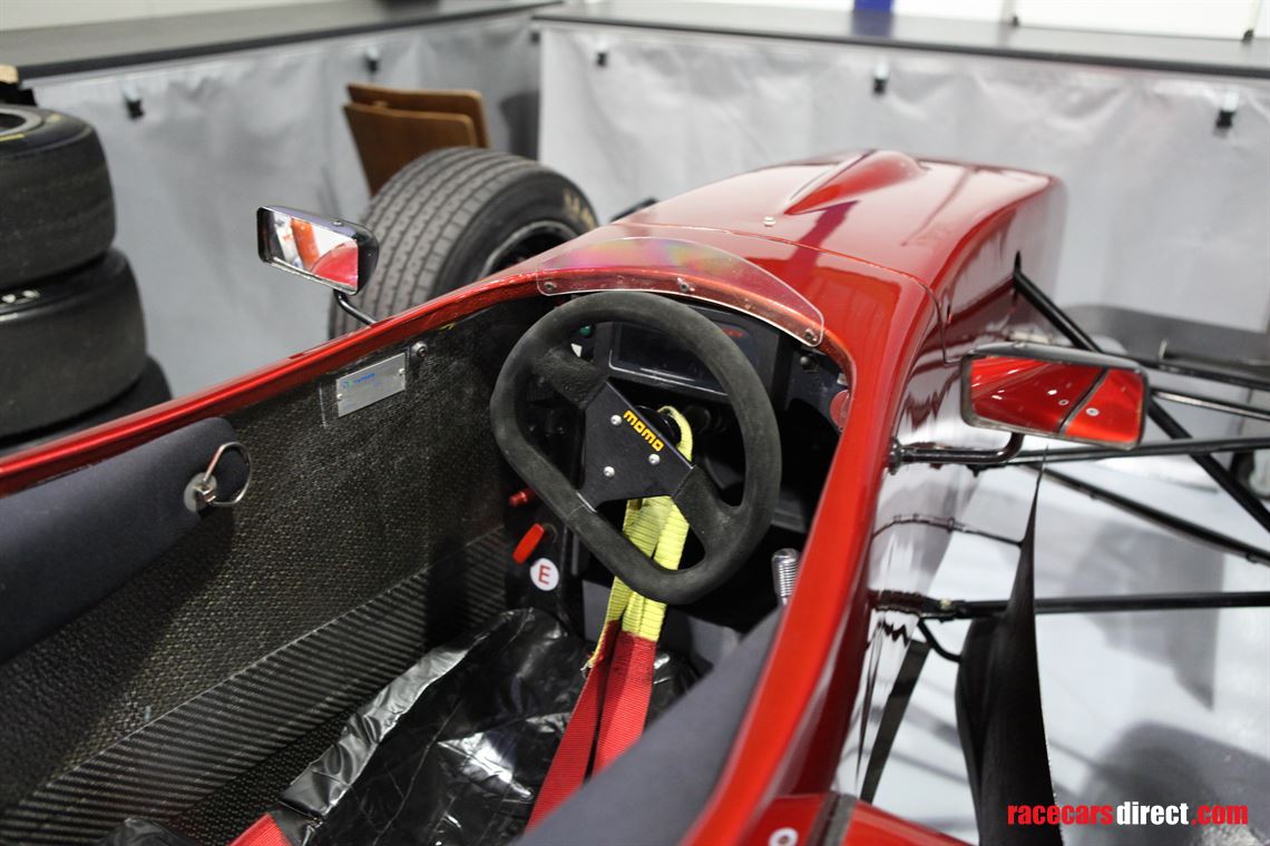 tattus-formula-renault-2000