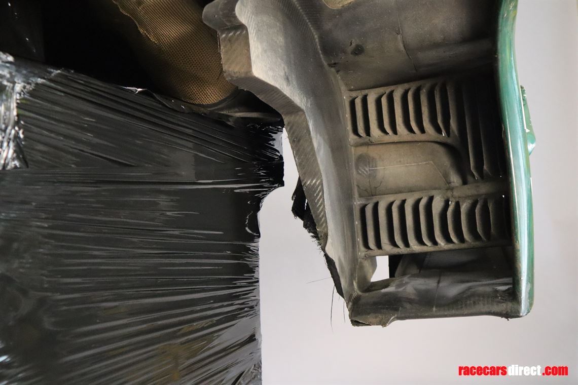 porsche-911-gt1-rear-bonnet-fia-gt-1998