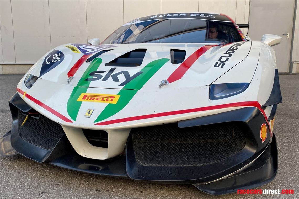 ferrari-488-challenge-evo-ready-to-race-podiu