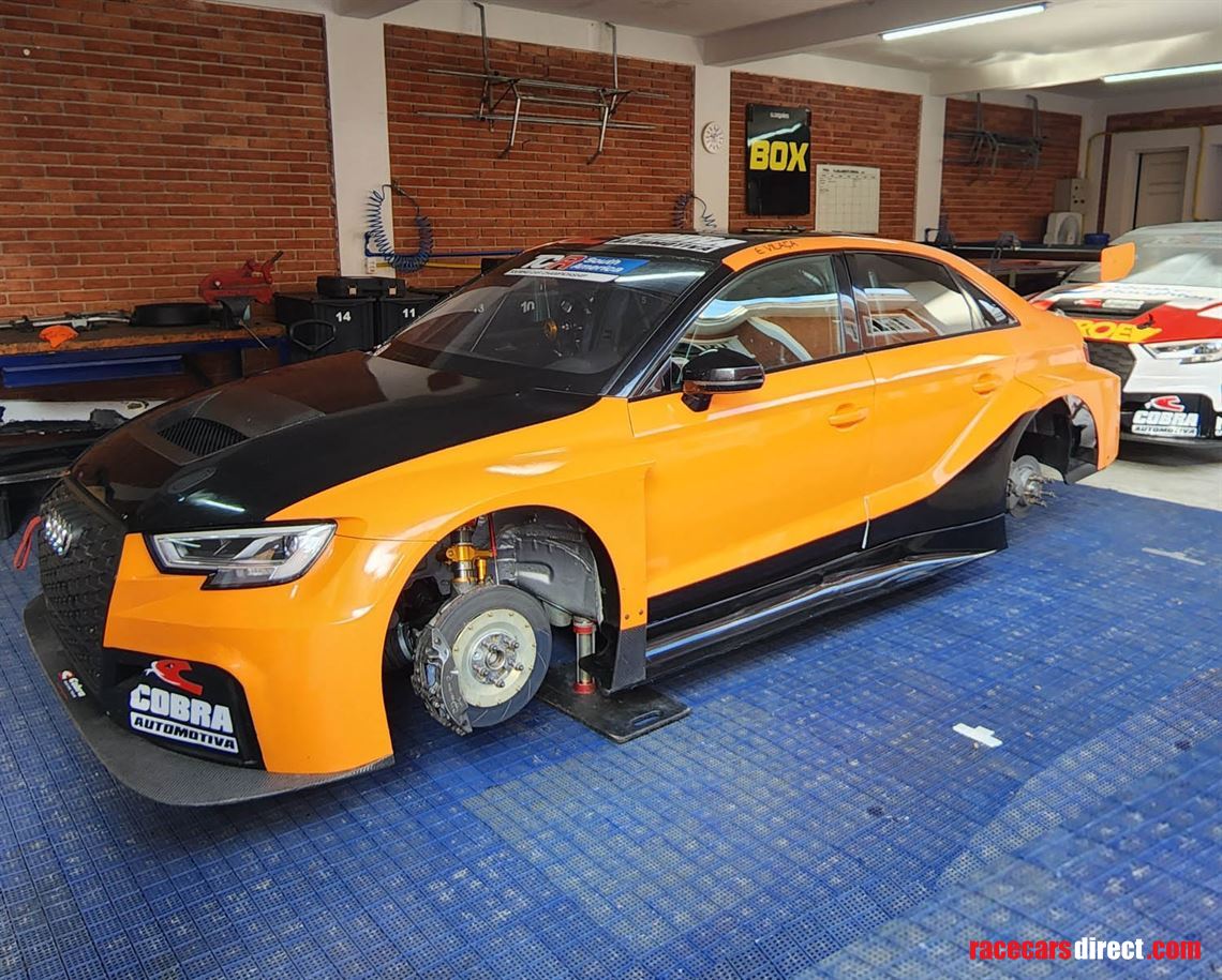 audi-tcr-gen-i-sequencial-gearbox