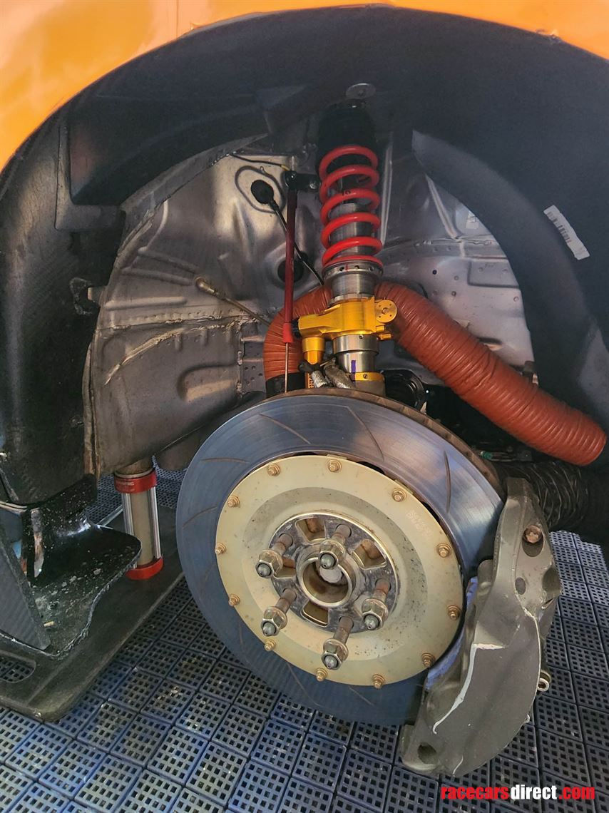 audi-tcr-gen-i-sequencial-gearbox