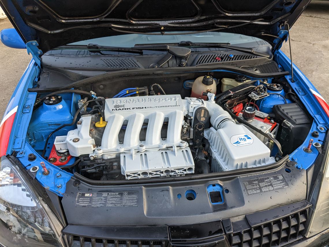 renault-clio-182-750mc-k-tec-spec-mark-fish-m