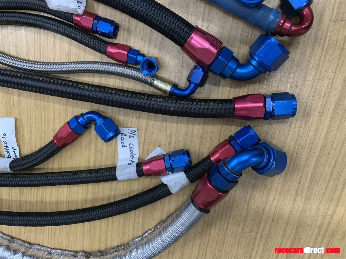 textile-braided-racing-hoses-earls-ends