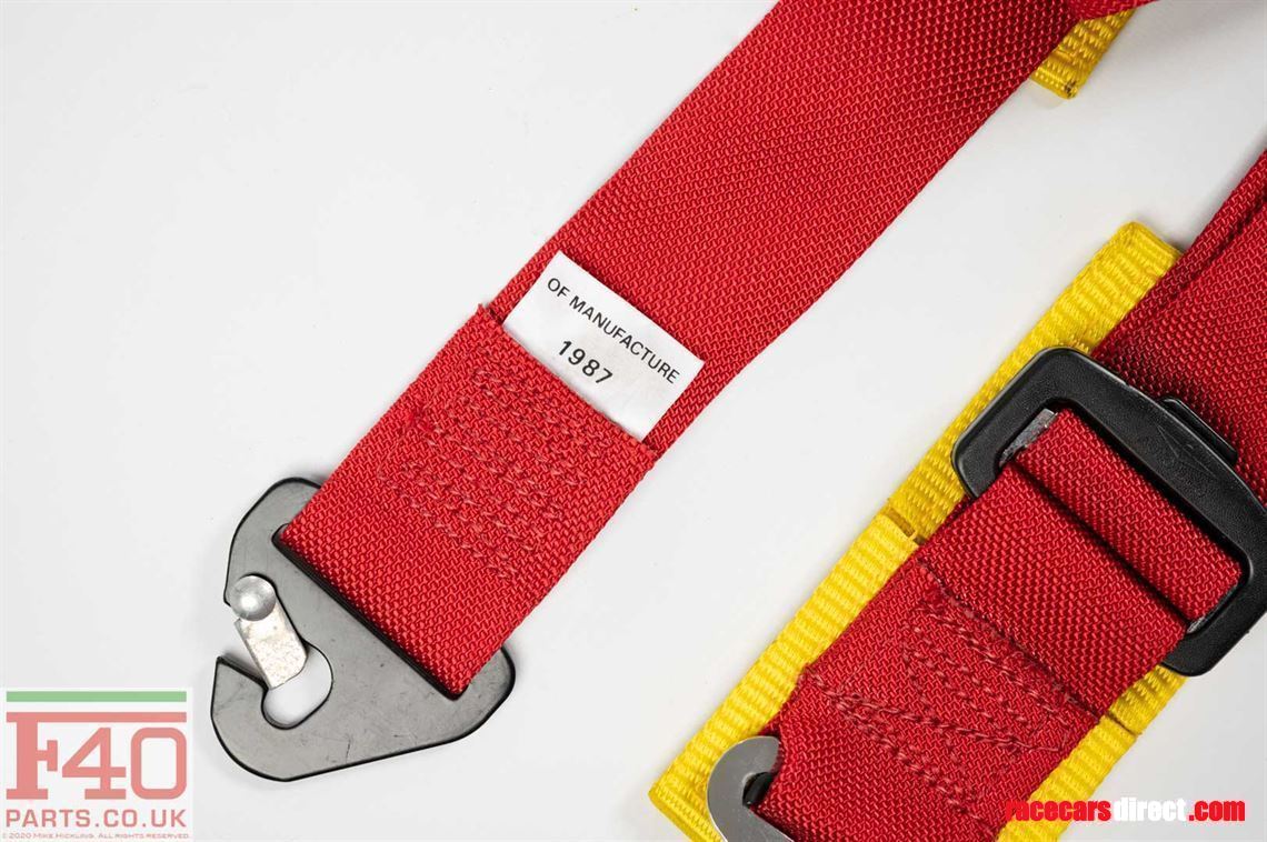 ferrari-f40-safety-belts-1987