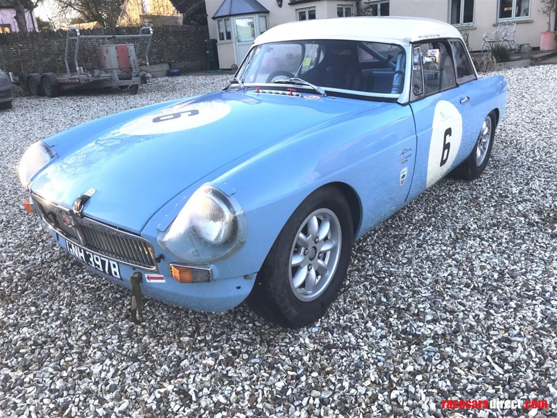 mgb-historic-racer