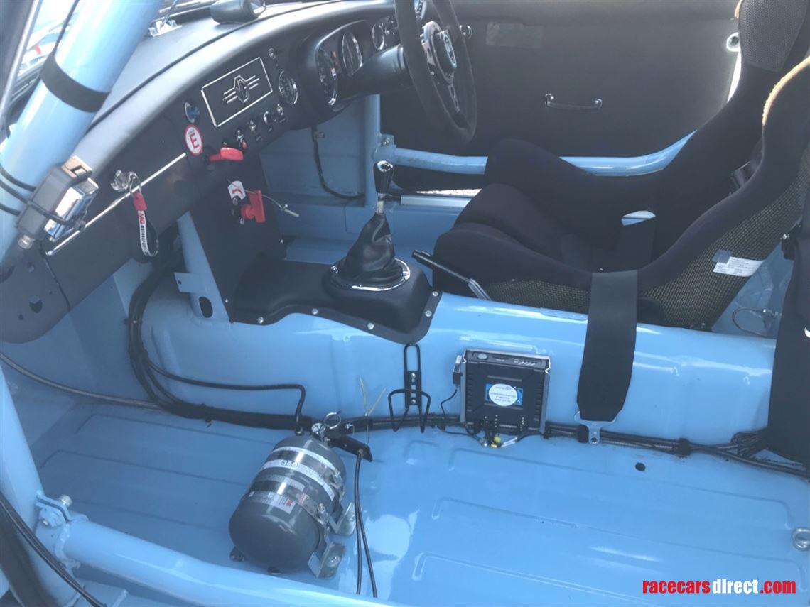 mgb-historic-racer