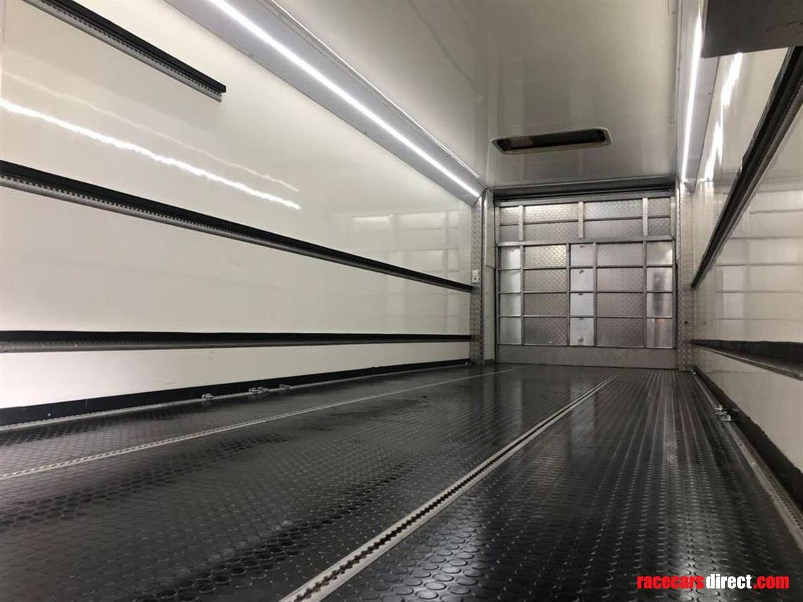 bischoff-and-scheck-and-merc-actros-race-truc