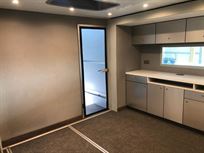 bischoff-and-scheck-and-merc-actros-race-truc