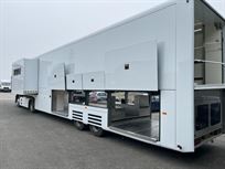 bischoff-and-scheck-and-merc-actros-race-truc