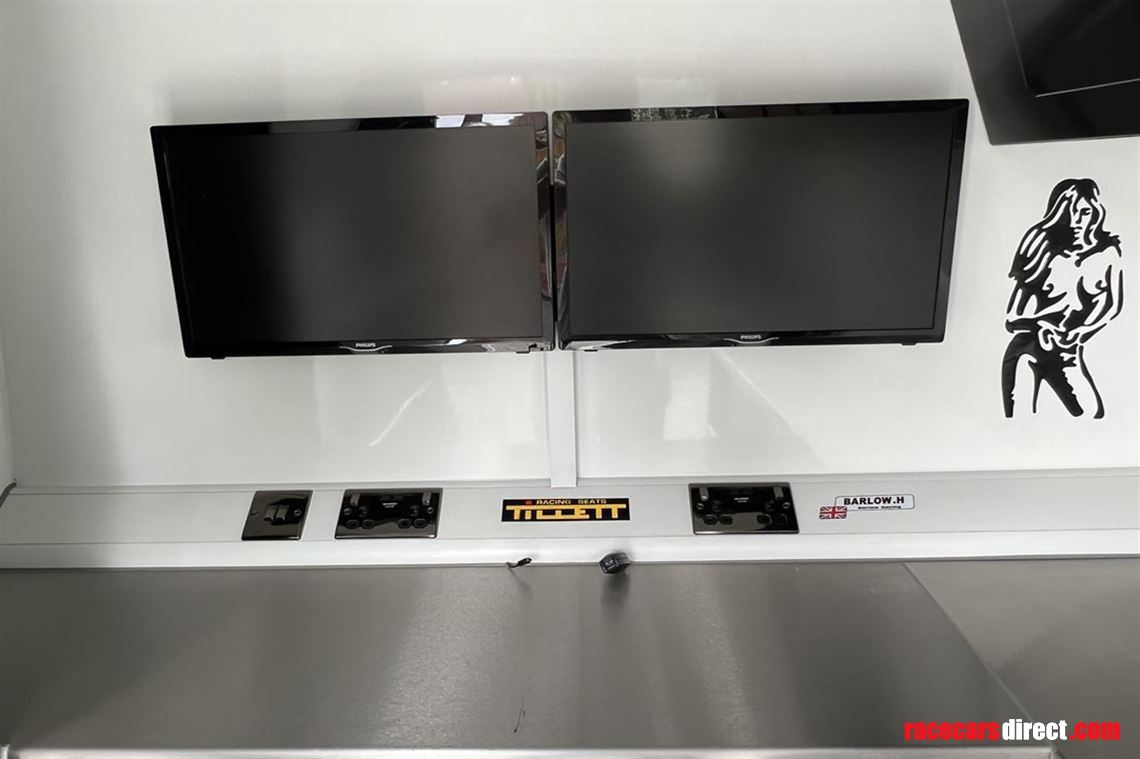 kart-bike-race-day-van-transport-workshop-no