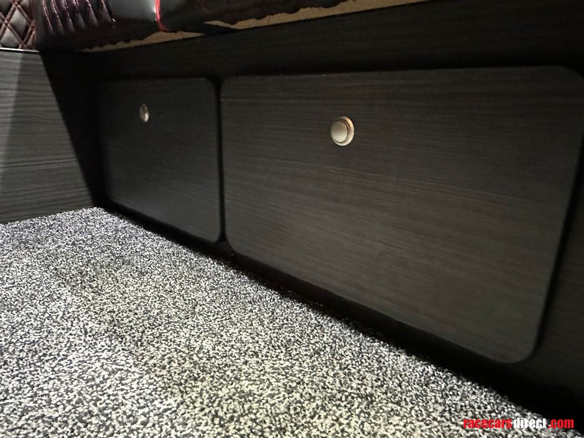 kart-bike-race-day-van-transport-workshop-no