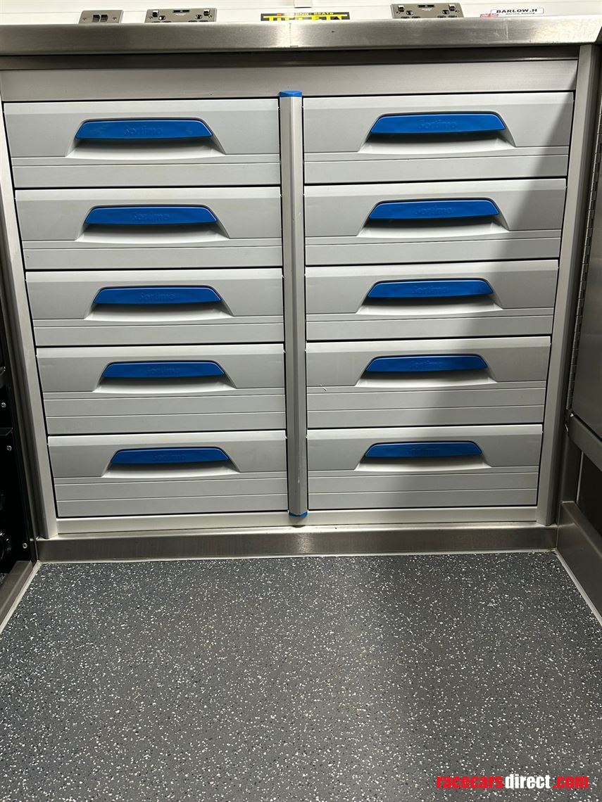 kart-bike-race-day-van-transport-workshop-no