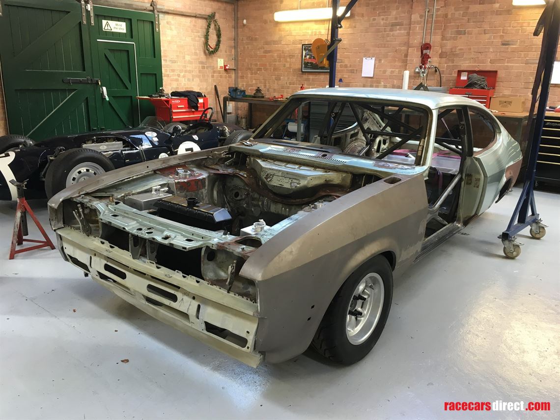 group-15-capri-historic-touring-car