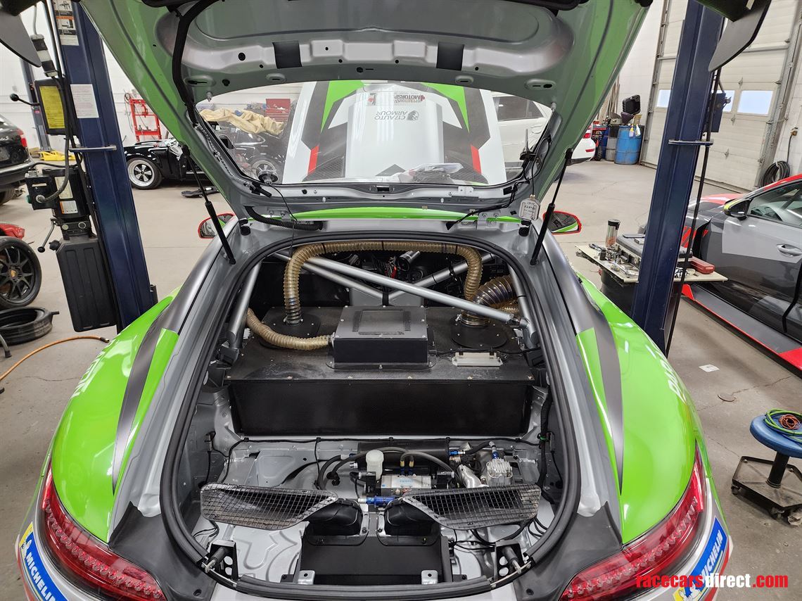 mercedes-amg-gt4-evo