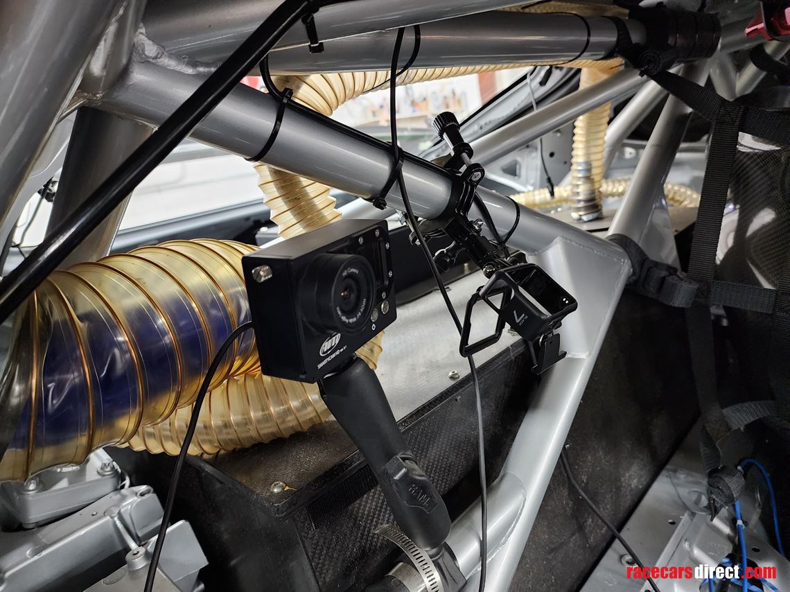 mercedes-amg-gt4-evo