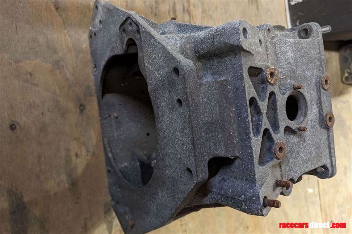 dallara-f30507-toyota-bell-housing-gearbox-ad