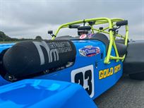 caterham-7-300hp-sadev-sequential-paddleshift