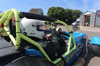 caterham-7-300hp-sadev-sequential-paddleshift