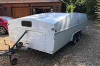 covered-race-transporter