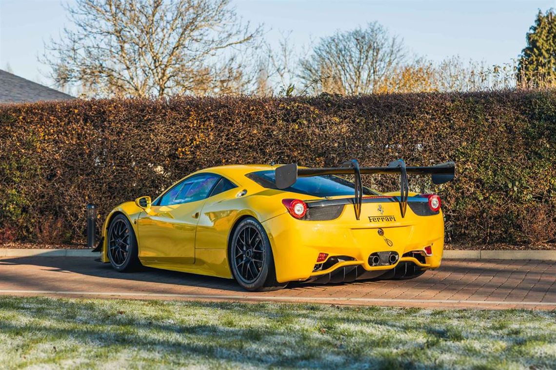 2012-ferrari-458-challenge